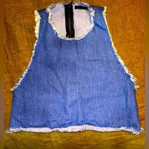 Brand: Trafaluc Color: blue denim Size:small